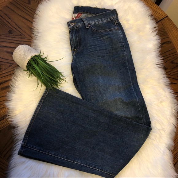 Lucky Brand | Sweet N Low Jeans | Size 29 - Picture 4 of 8